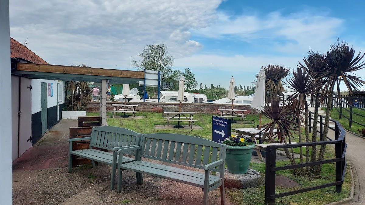 Acle Bridge Inn