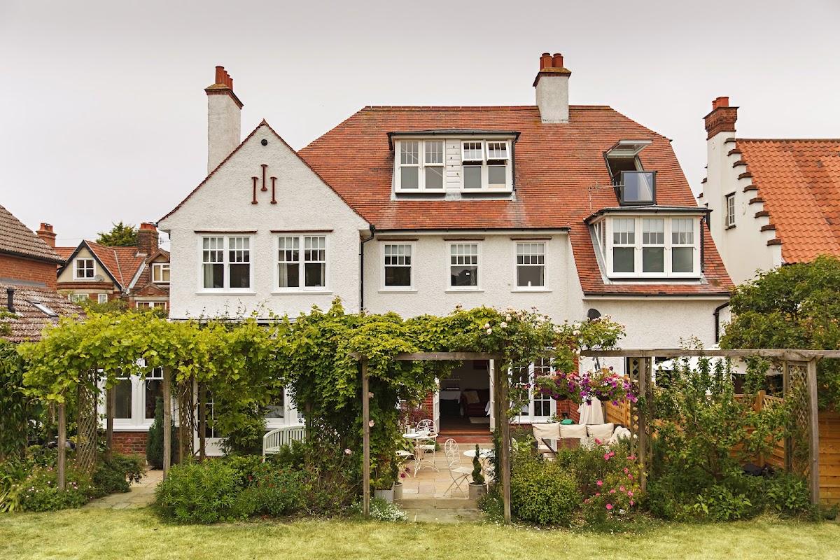 Alton House