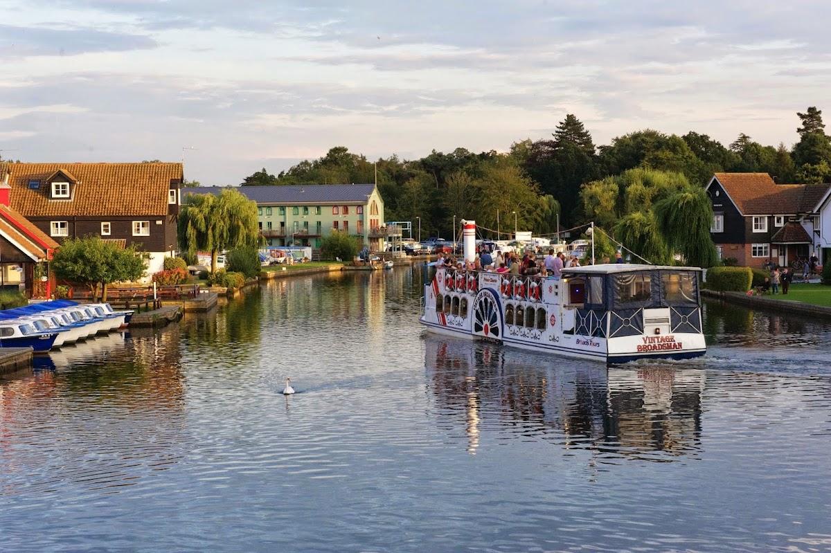Broads Tours