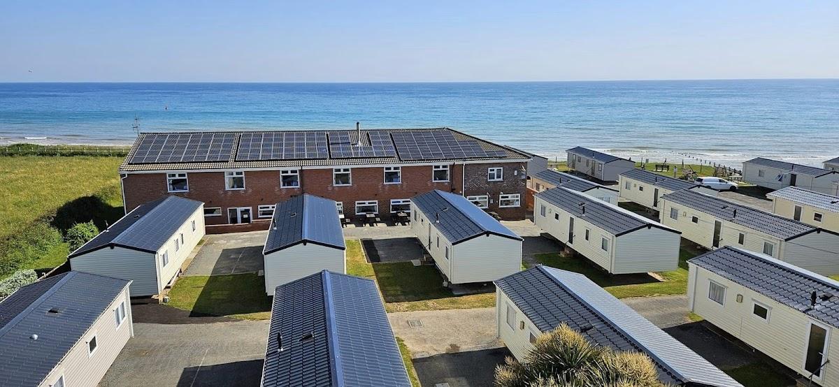 Castaways Holiday Park