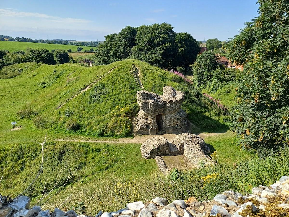 Castle Acre, Castle & Bailey Gate