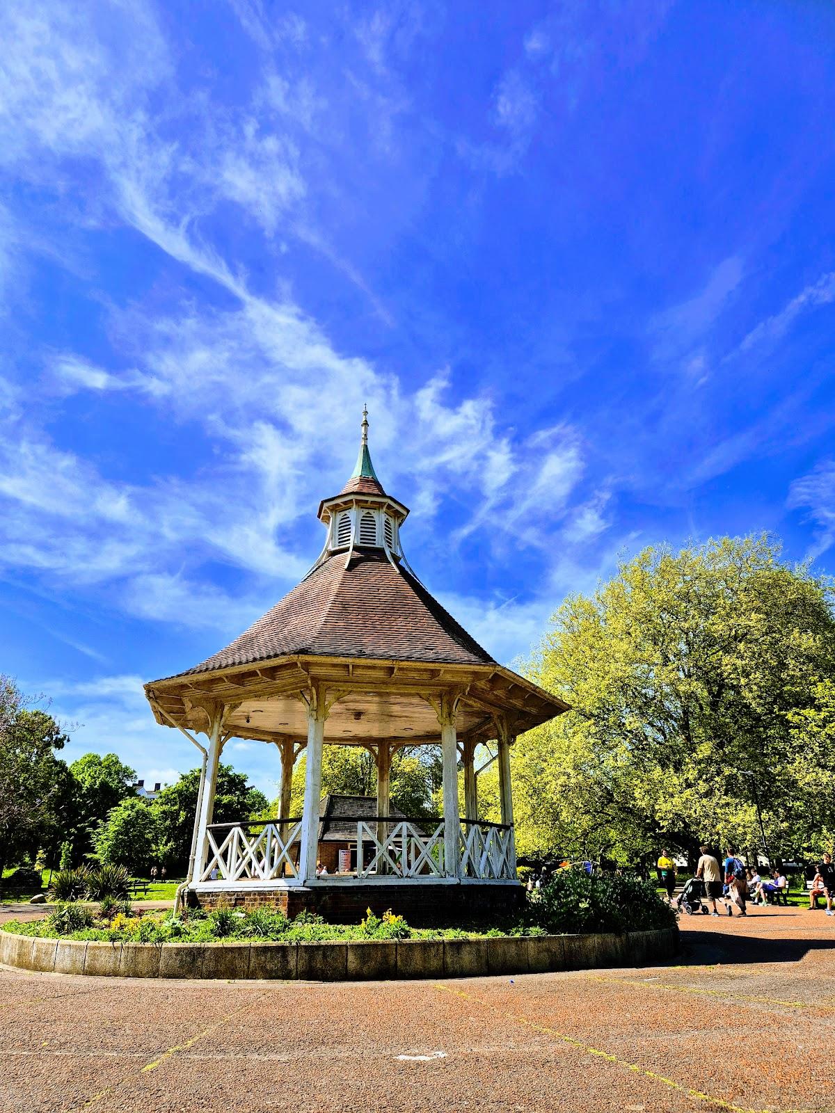 Chapelfield Gardens