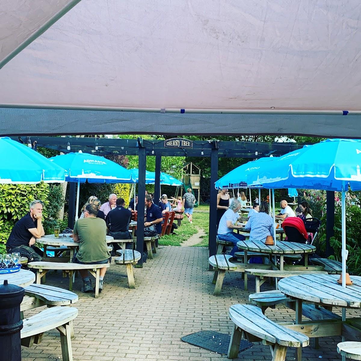 Cherry Tree Inn