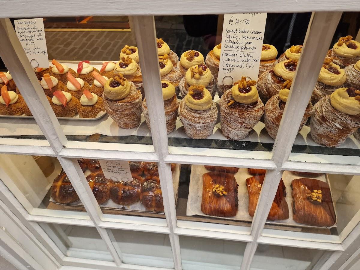 Devecchio Bakery