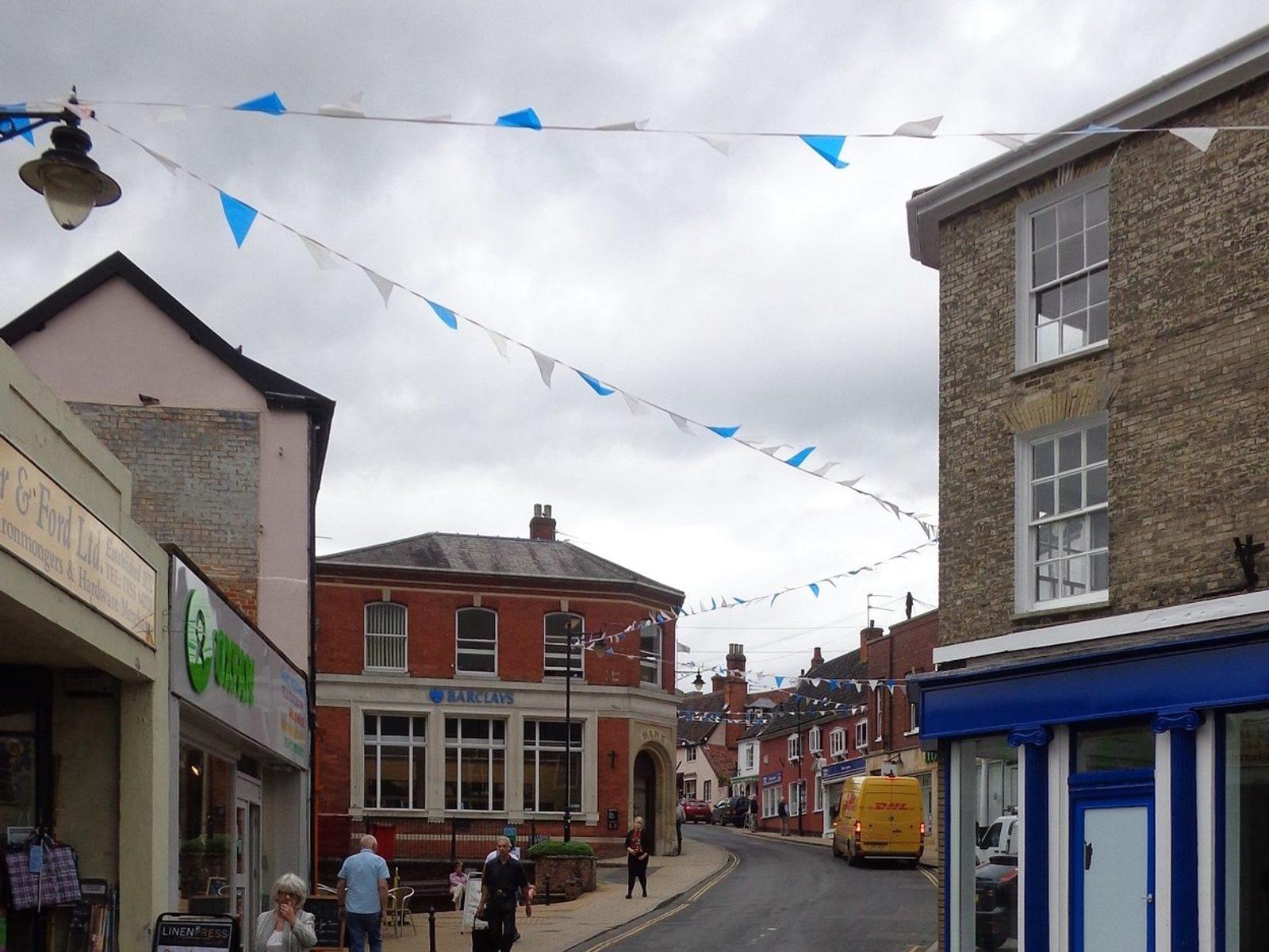 Diss Market