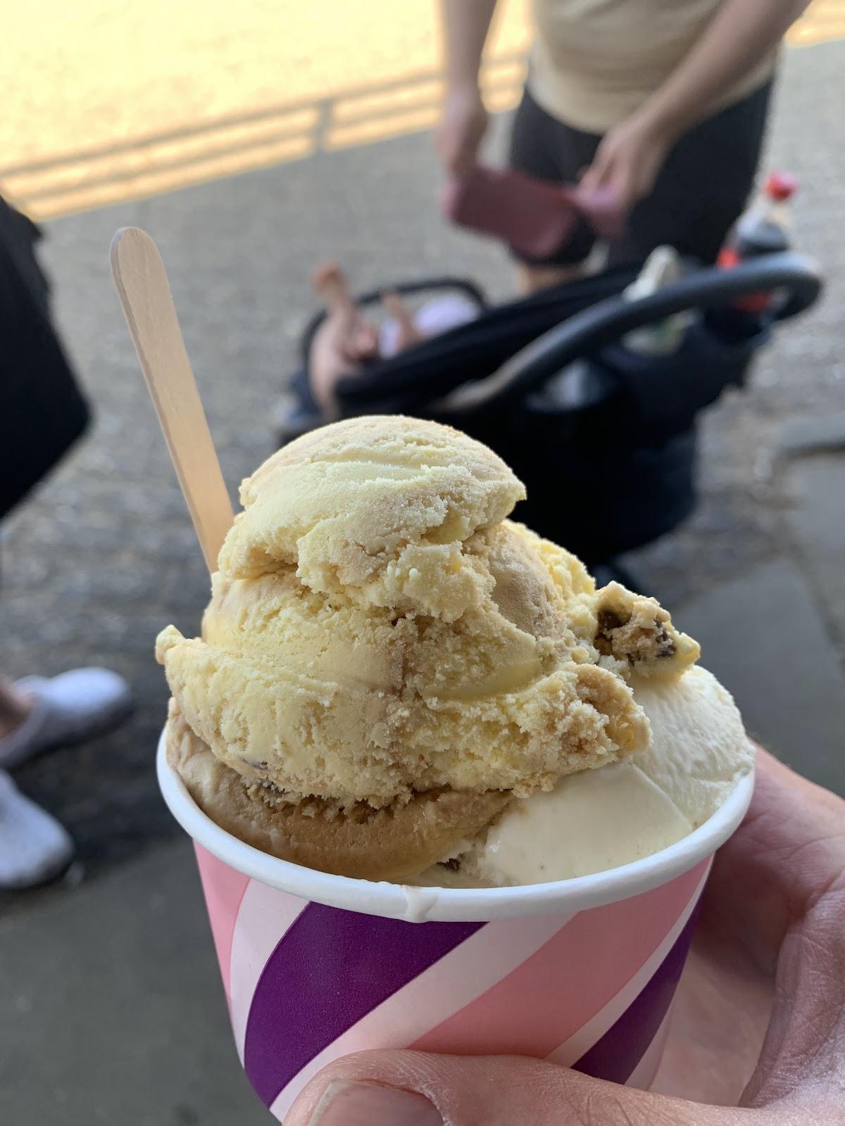 Driftwood Cafe & Ice Cream Parlour