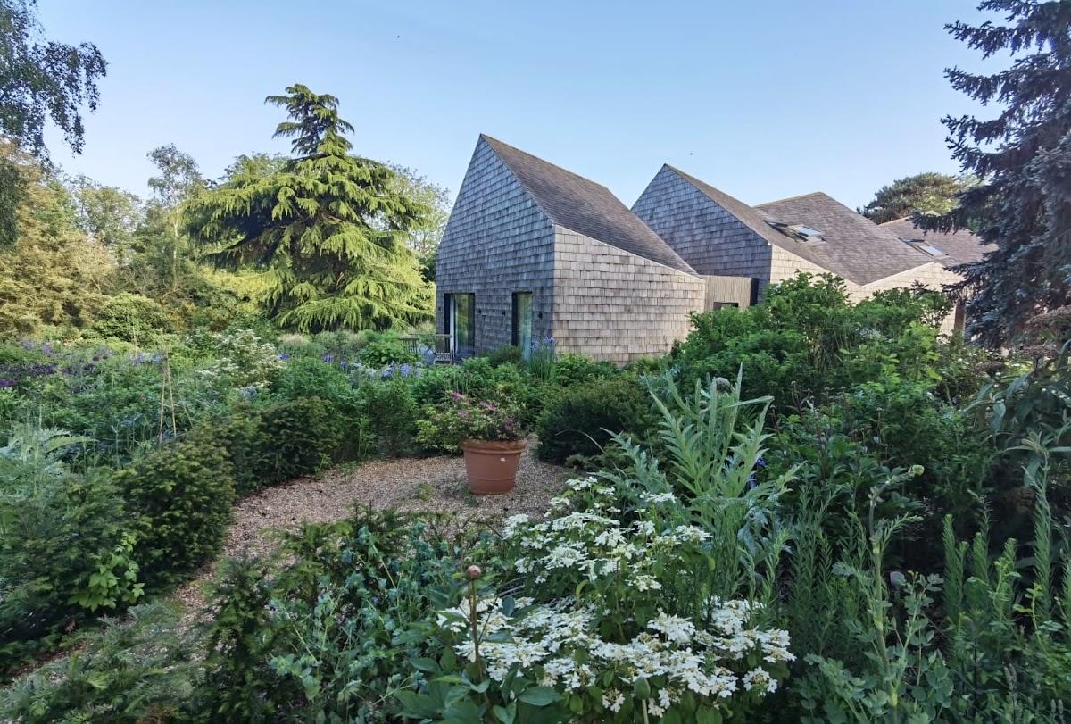 Five Acre Barn