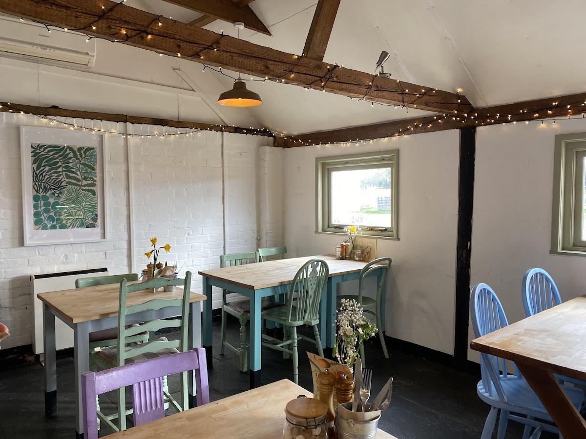 Grange Farm Café, Hasketon
