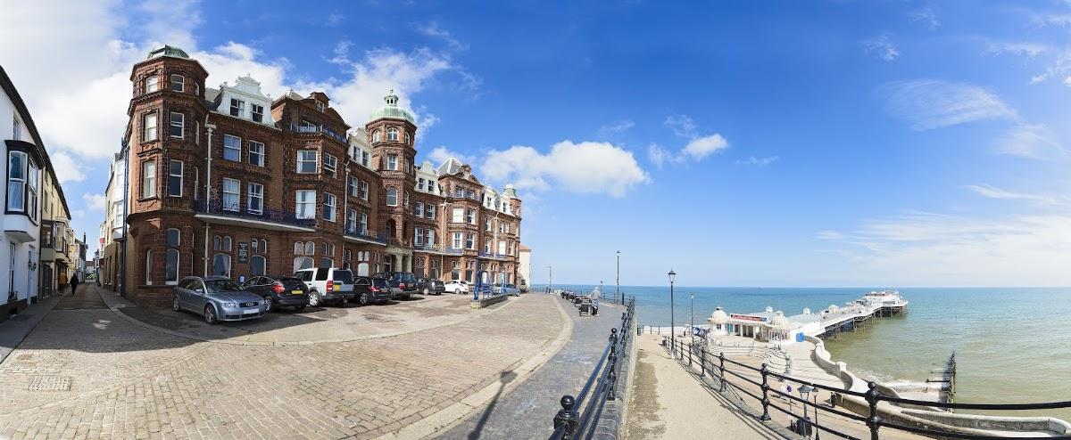 Hotel de Paris, Cromer