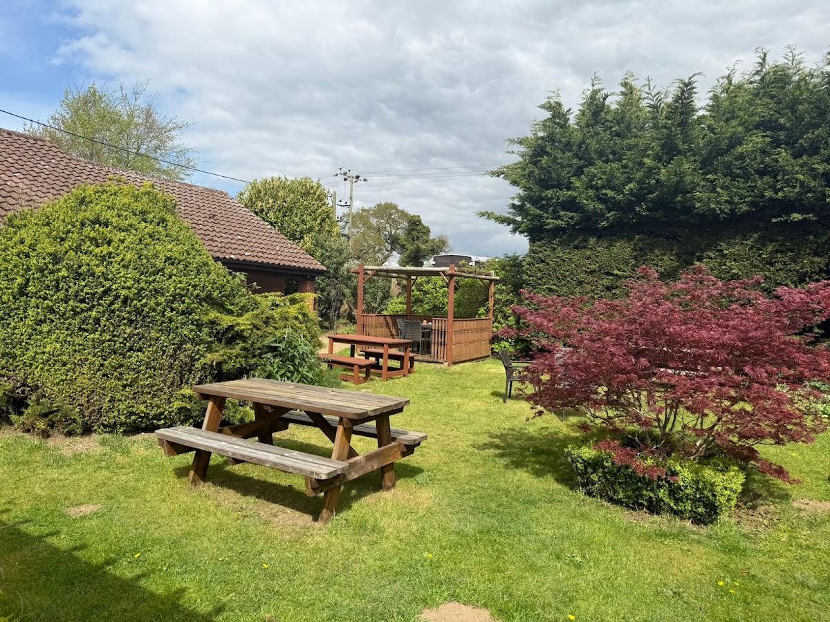 Marsham Arms Hotel
