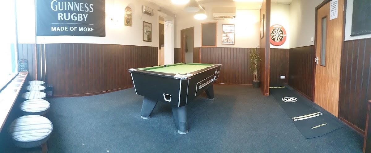 O'Quigley's Bar