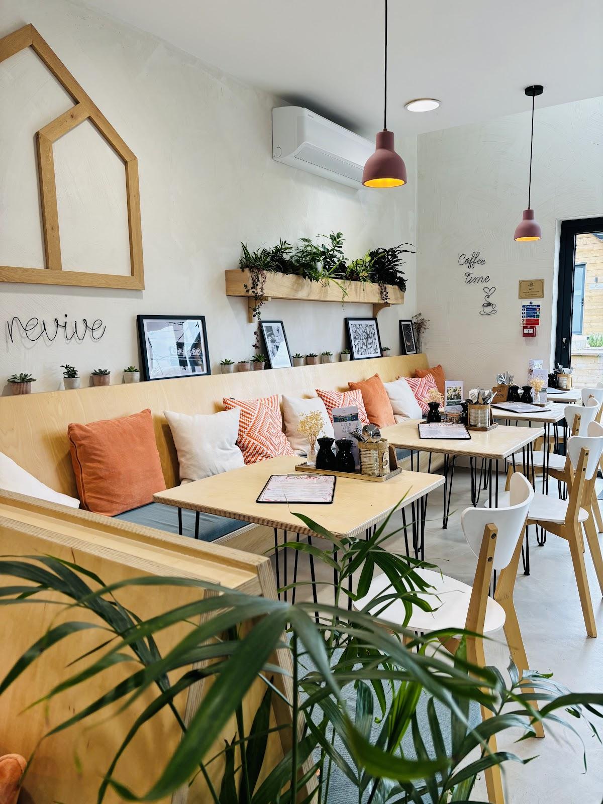 Revive Cafe & Bar