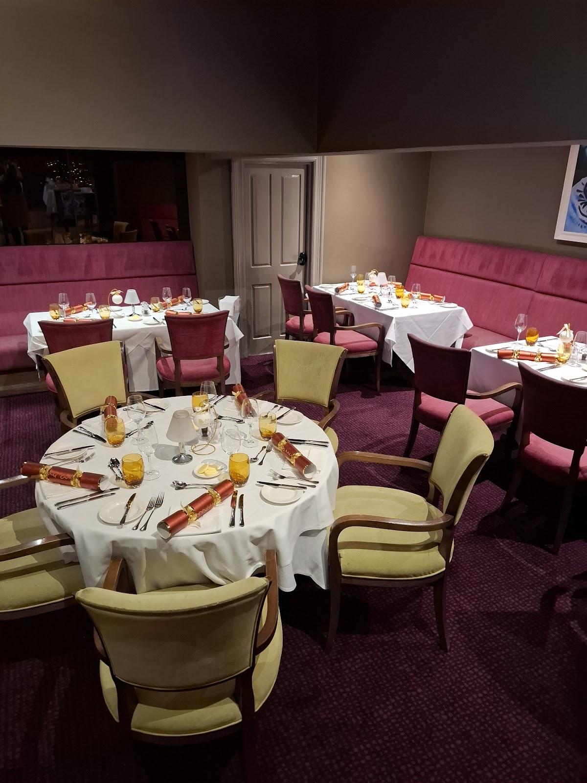 Squires Restaurant