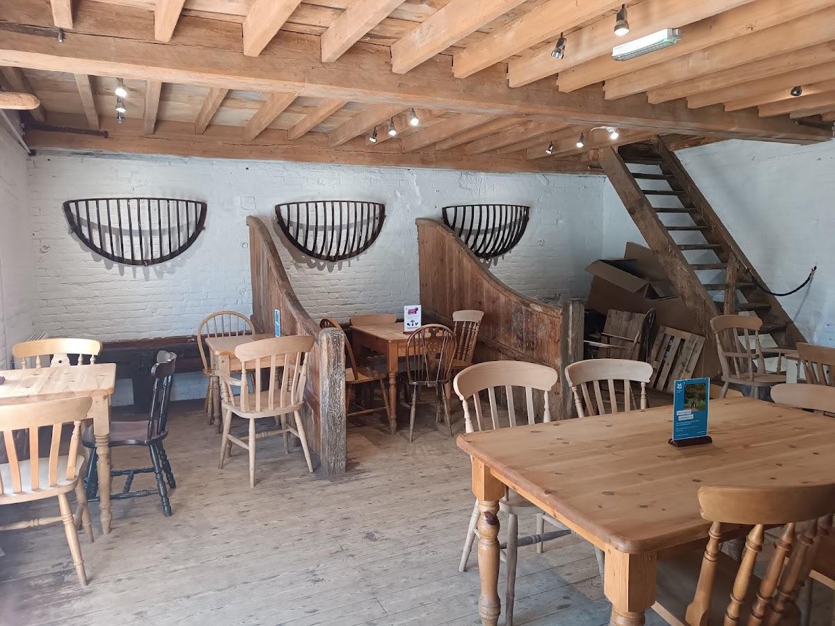 Stables Café