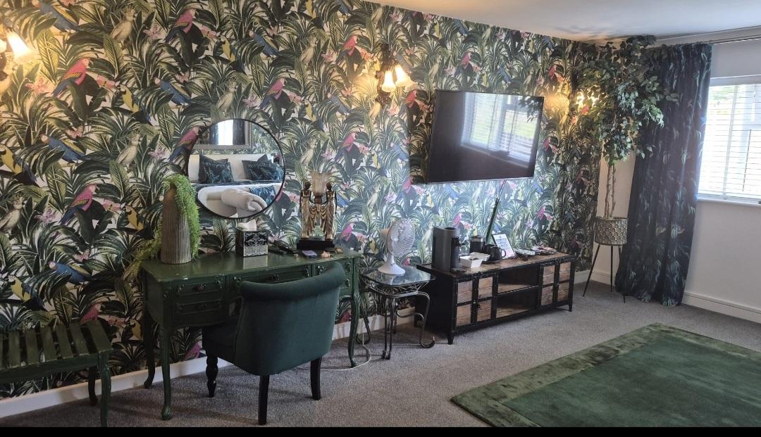 The Swan Motel