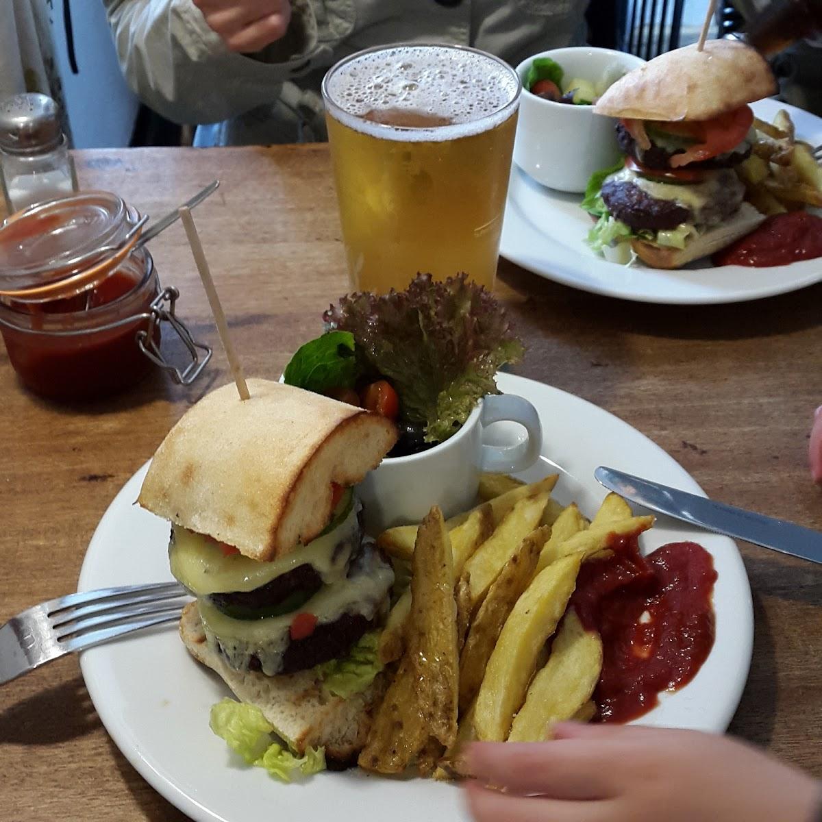 Wheatsheaf at Tattingstone