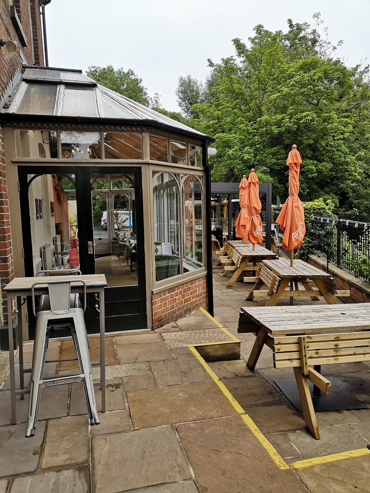 The Red Lion Bishopgate